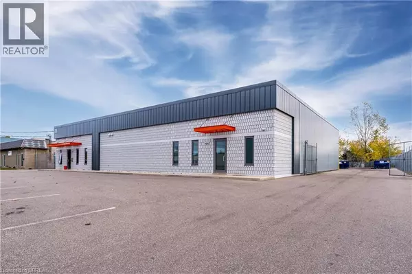 Brantford, ON N3P1M8,26 TAMARA Place