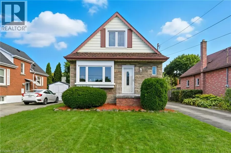 91 EAST 42ND Street, Hamilton, ON L8T3A2