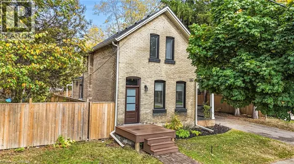 Brantford, ON N3S5A5,142 ELGIN Street