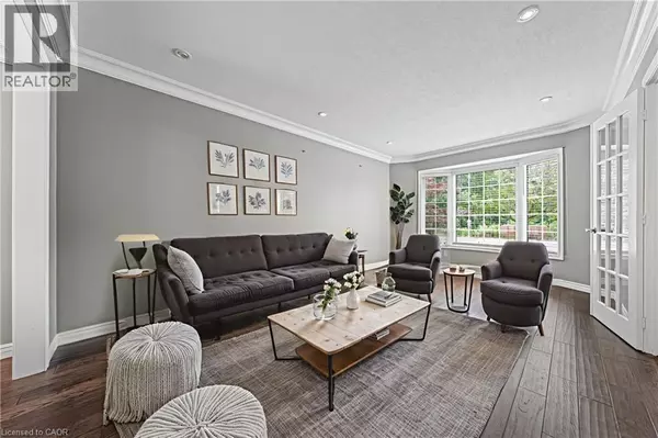 Cambridge, ON N1T1R1,163 GLENVALLEY Drive