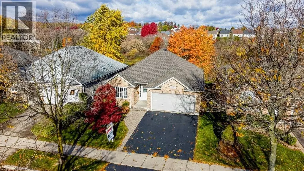 670 SALZBURG Drive, Waterloo, ON N2V2N8