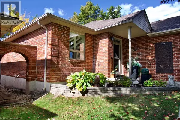 Hamilton, ON L0R1W0,42 GREENTRAIL Drive