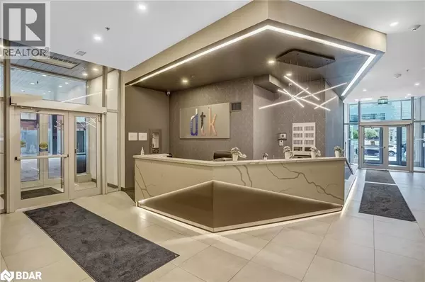 Kitchener, ON N2H0C7,60 FREDERICK ST #1409