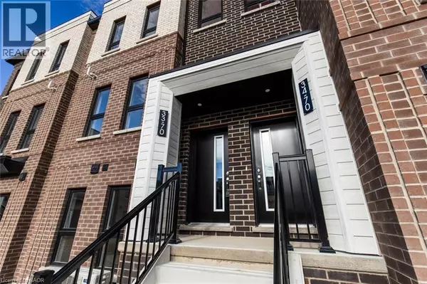 Waterdown, ON L0R2H7,70 KENESKY DR #33