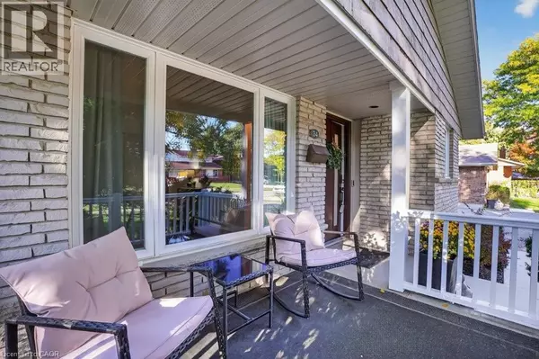 Kitchener, ON N2E1V4,34 DUNSMERE Court