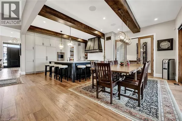 Kitchener, ON N2P0G6,44 PIONEER RIDGE Drive