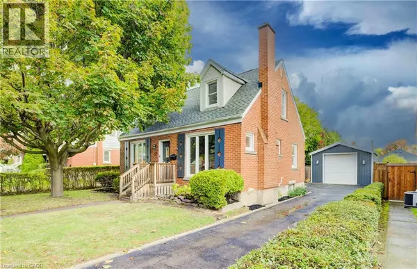 Cambridge, ON N1R4T2,27 DUDHOPE Avenue