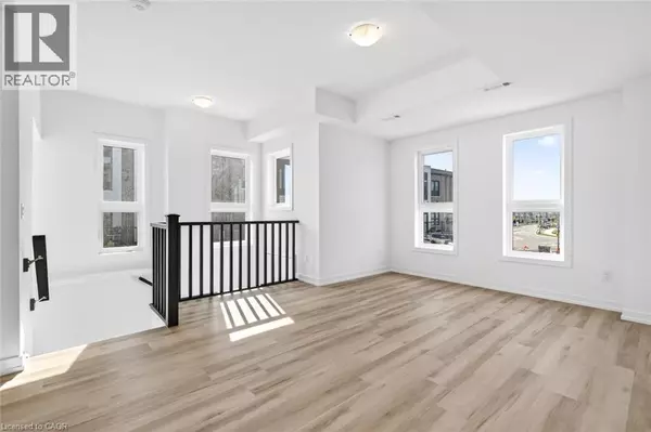 Waterdown, ON L0R2H7,70 KENESKY DR #39