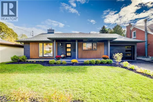 919 UNION Street, Kitchener, ON N2H6J3