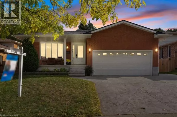 115 YELLOW BIRCH Drive, Kitchener, ON N2N2N3