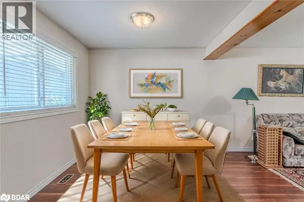 Barrie, ON L4N3V2,223 PHILLIPS Street