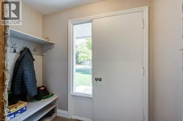 Ingersoll, ON N5C1H4,243 KING Street E