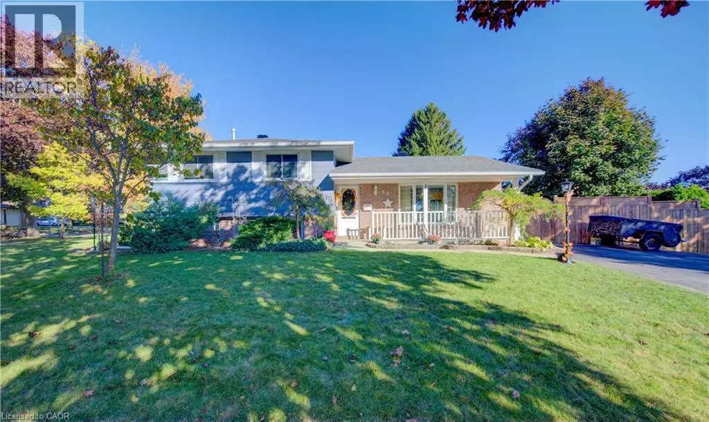 Kitchener, ON N2E1R8,55 GRACEFIELD Crescent