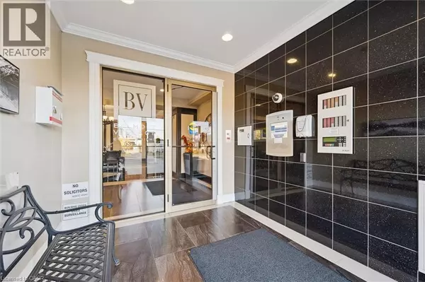 Kitchener, ON N2M0A2,539 BELMONT AVE West #809