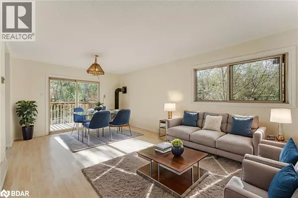 Barrie, ON L4N6W8,21 EVERGREEN CT #7