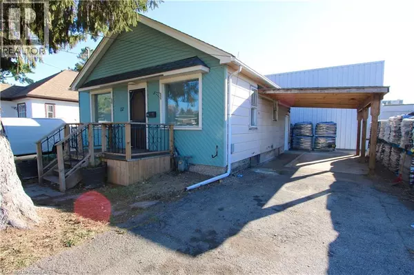 17 BORDEN Street, Brantford, ON N3R2G8