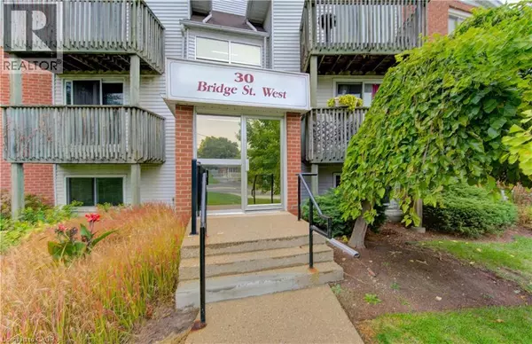 Kitchener, ON N2K1K4,30 BRIDGE ST West #104