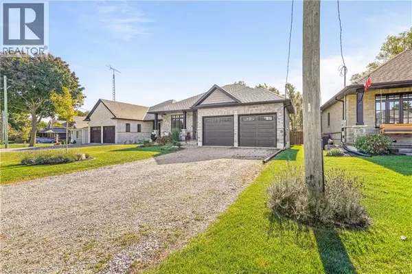 Waterford, ON N0E1Y0,174 MECHANIC Street