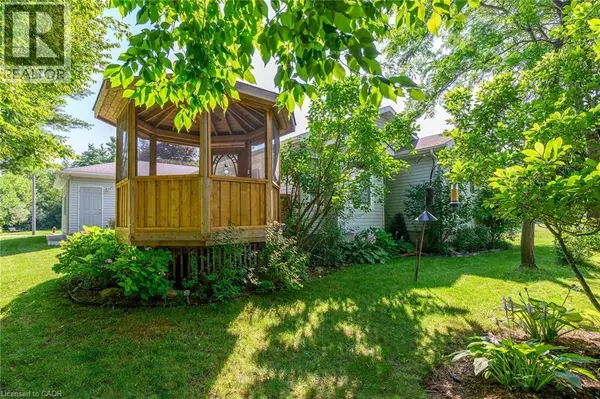 Flamborough, ON L8B1A5,106 BUSHMILL Circle