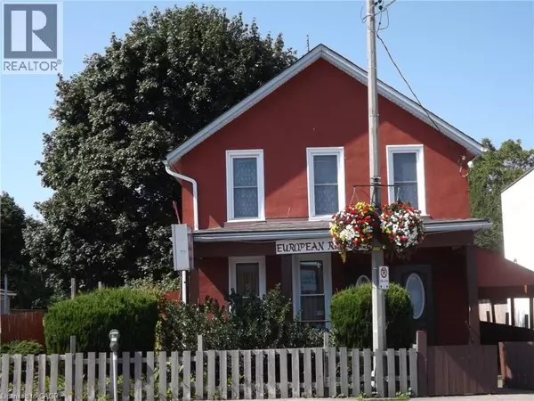 Niagara Falls, ON L2G5Z6,5815 MAIN Street