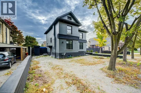 Cambridge, ON N1S2L1,67 GRAND Avenue N