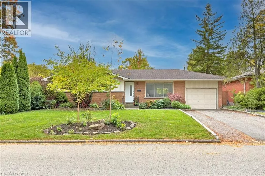St. Catharines, ON L2T2C7,6 PRINCESS ANN Circle
