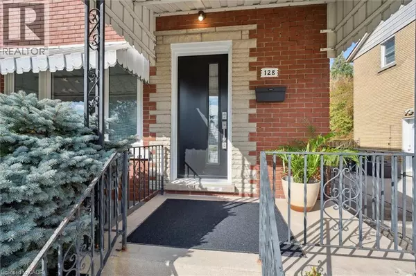 Kitchener, ON N2B3G8,128 DONALD Street