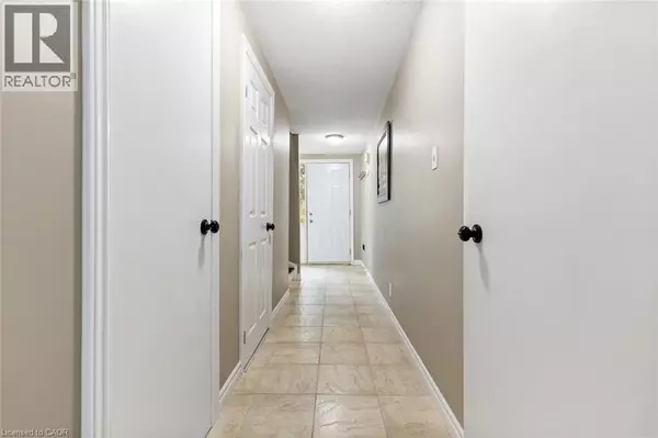 Kitchener, ON N2C2L1,49 CEDARWOODS CRES #48