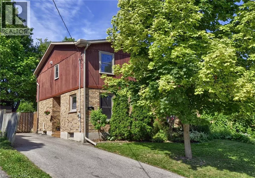 Cambridge, ON N3C2P5,16 HUNGERFORD Road