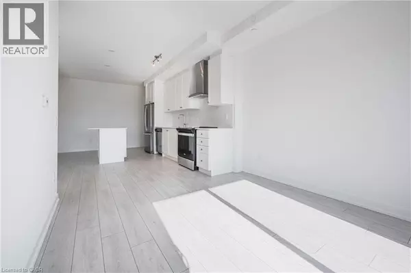 Kitchener, ON N2H0C9,55 DUKE ST #605