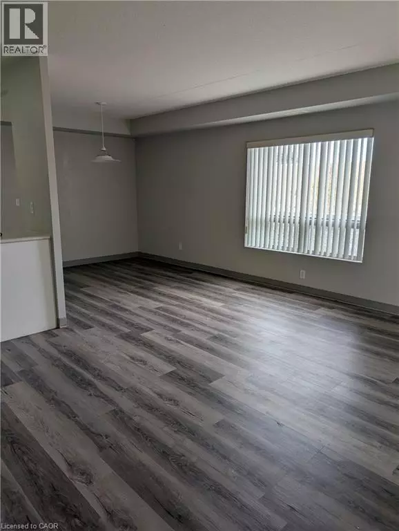 237 AUBURN DR #808, Waterloo, ON N2K0B7