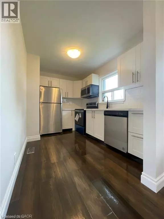 Hamilton, ON L8V3J4,333 EAST 28TH ST #Main Floor