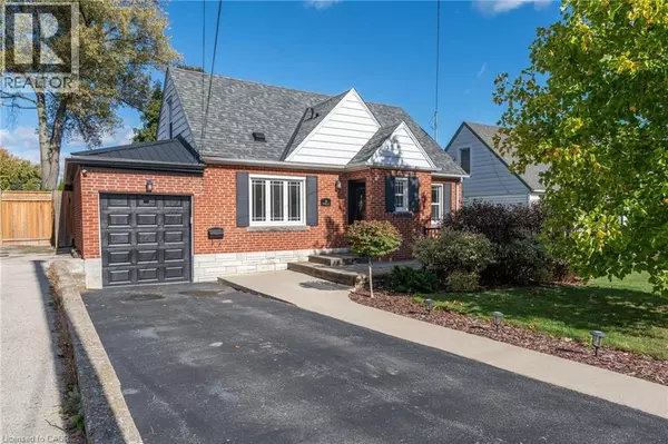 Hamilton, ON L8K4X9,25 MONTROSE Avenue
