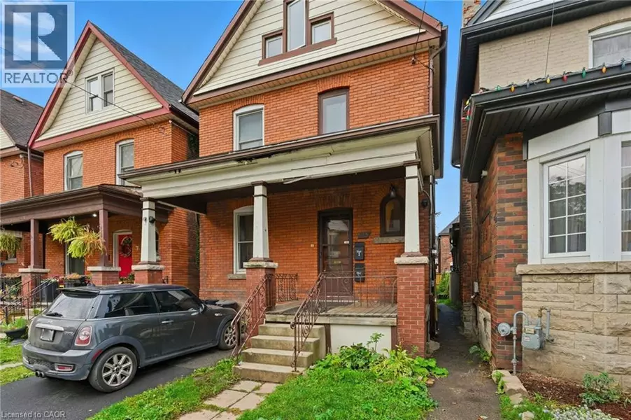 73 STIRTON ST #1, Hamilton, ON L8L6G1