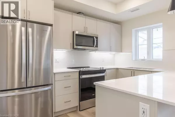 Welland, ON L3C6P8,123 LINCOLN ST #209