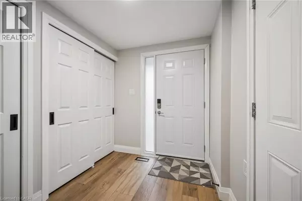 Waterloo, ON N2J4L8,285 BLUEVALE ST #21