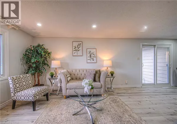 Kitchener, ON N2P1T3,66 HARVEST Court