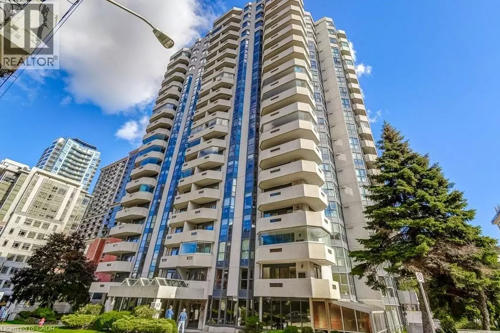 Hamilton, ON L8P3K6,67 CAROLINE ST South #9D