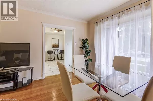 Burlington, ON L7P2L8,1470 FISHER Avenue