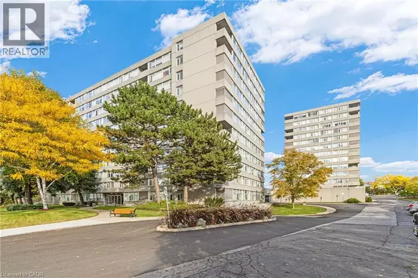 Hamilton, ON L8K6M9,30 HARRISFORD ST #1104