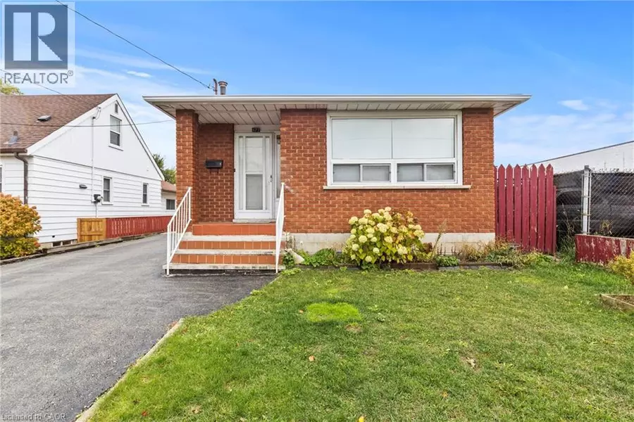 477 EAST 38TH Street, Hamilton, ON L8V4G7