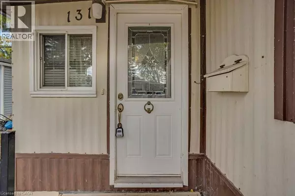 Waterloo, ON N2J4G8,131 SCOTT Street