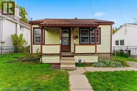 Brantford, ON N3S5Z3,55 DRUMMOND Street