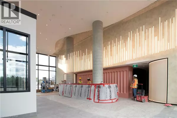 Kitchener, ON N2G0G5,25 WELLINGTON ST South #2108