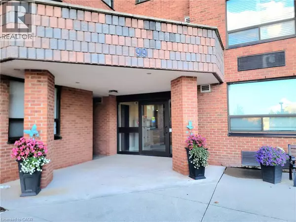 Stoney Creek, ON L8G5B2,99 DONN AVE #506