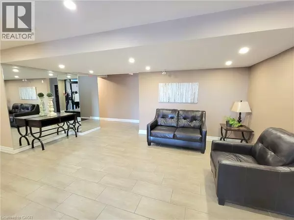 Stoney Creek, ON L8G5B2,99 DONN AVE #506
