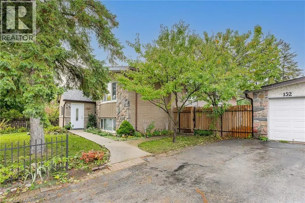 Kitchener, ON N2A2J8,152 KINZIE Avenue