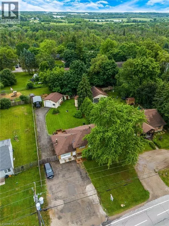 Guelph/eramosa, ON N1H6J4,7011 WELLINGTON ROAD 124 Road