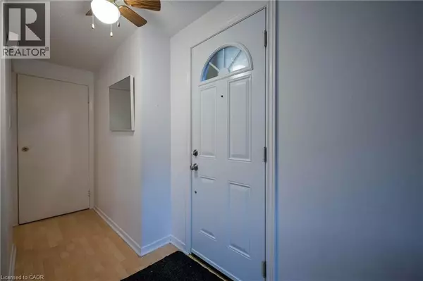 Kitchener, ON N2N1L7,169 ELM RIDGE DR #25