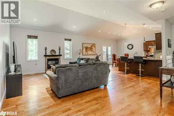 Tiny, ON L9M0J1,122 TROUT Lane